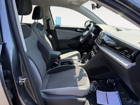 Certified 2023 Volkswagen Taos S FWD image 19
