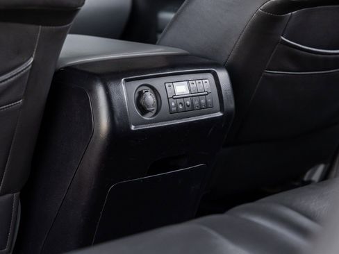 Used 2020 Toyota Sequoia SR5 image 35