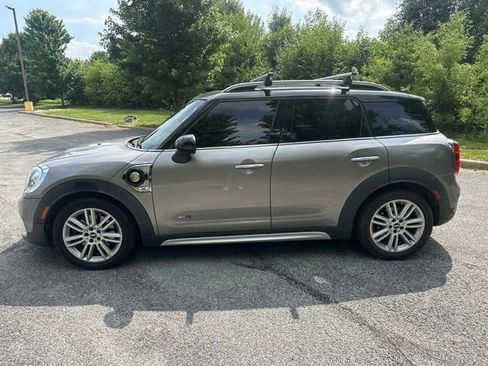 Used 2019 MINI Cooper Countryman SE w/ Premium Package AWD/4WD image 3