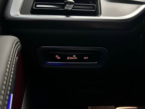 Used 2024 BMW ALPINA XB7 ALPINA XB7 image 31