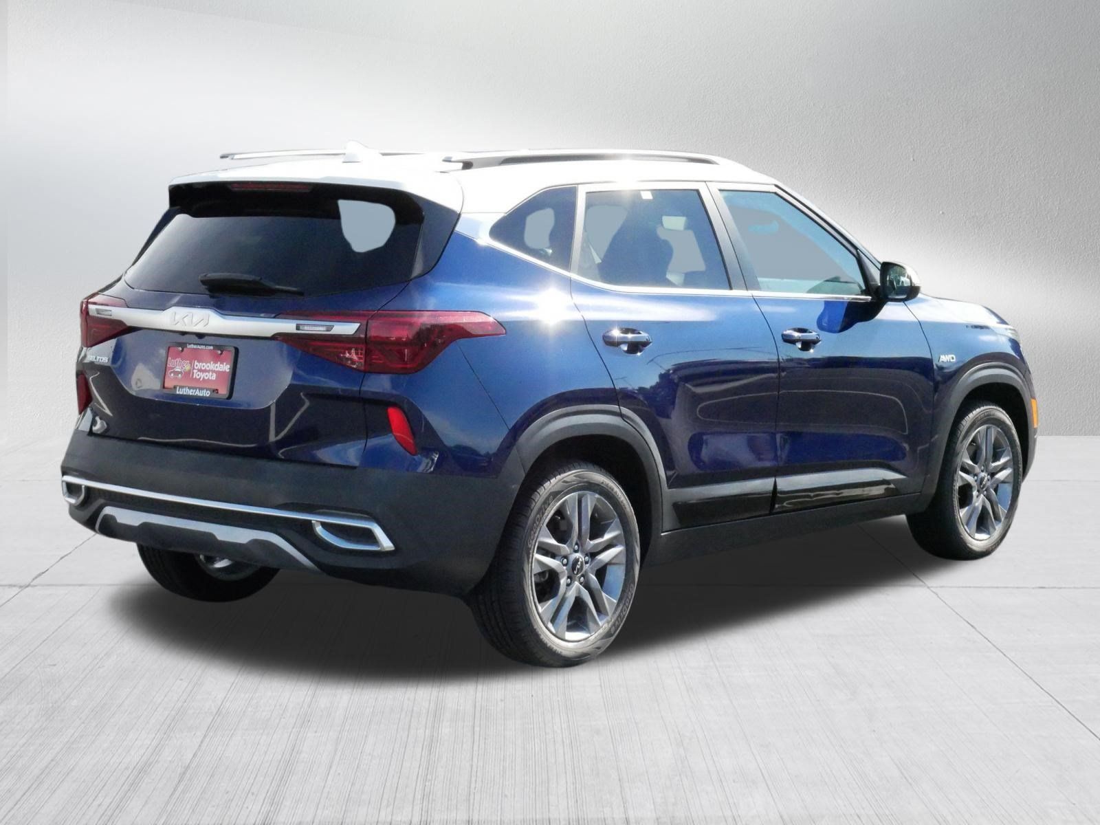 Used 2022 Kia Seltos S AWD/4WD image 7