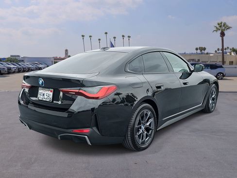 Certified 2023 BMW i4 eDrive35 w/ Premium Package image 5