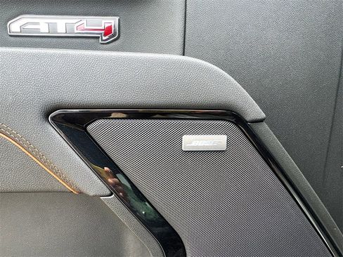 Used 2025 GMC Sierra 1500 AT4 image 10