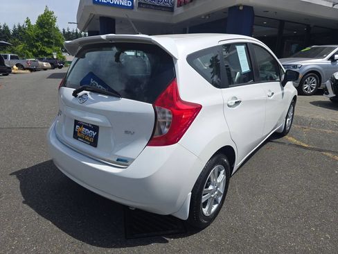 Used 2015 Nissan Versa Note SV w/ Sport Value Package FWD image 7