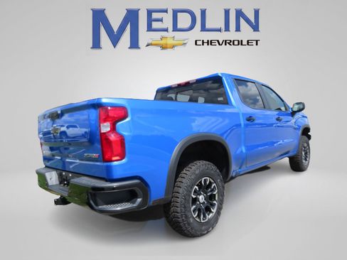 Used 2026 Chevrolet Silverado 1500 ZR2 AWD/4WD image 5