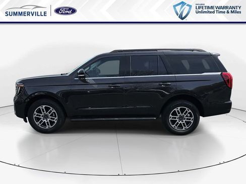 New 2026 Ford Expedition Active RWD image 8