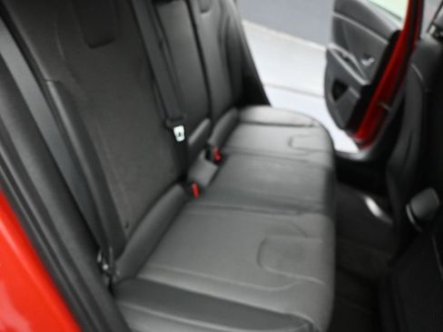 Used 2022 Hyundai Elantra Limited image 25