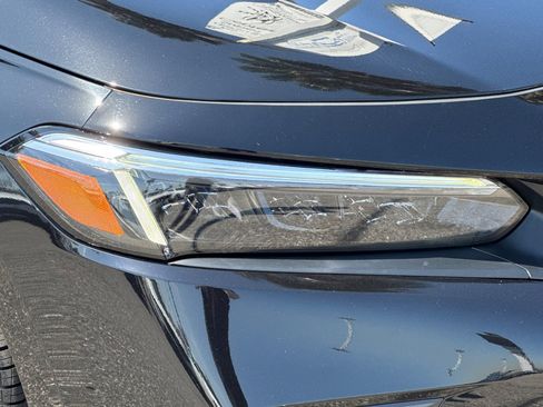 Used 2022 Honda Civic EX-L image 12