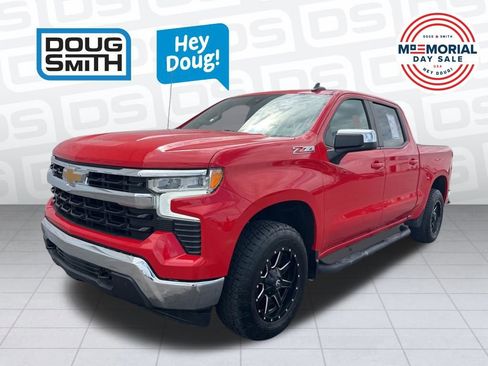 Used 2023 Chevrolet Silverado 1500 LT AWD/4WD image 1
