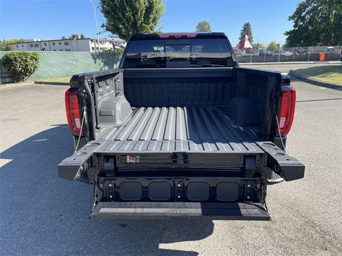 New 2025 GMC Sierra 1500 Denali w/ Denali Reserve Package image 27