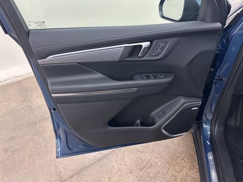 New 2026 Buick Enclave Preferred AWD/4WD image 36