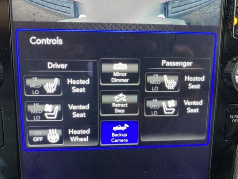 Used 2021 RAM 1500 Limited w/ Body Color Bumper Group image 43