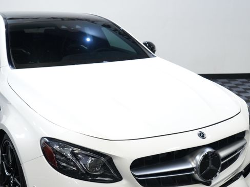 Used 2019 Mercedes-Benz E 63 AMG S image 12