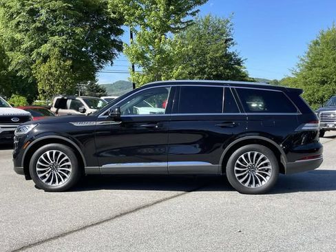 Used 2022 Lincoln Aviator Reserve RWD image 2