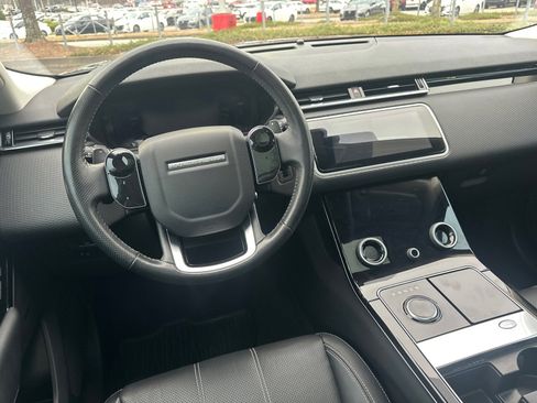 Used 2019 Land Rover Range Rover Velar S image 23
