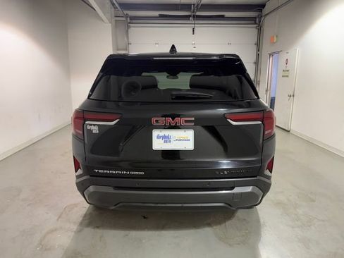 Certified 2025 GMC Terrain Elevation AWD/4WD image 6