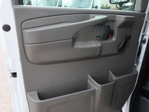 Used 2008 Chevrolet Express 3500 w/ School Bus Package image 9