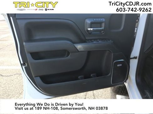 Used 2016 GMC Sierra 2500 SLT w/ Duramax Plus Package image 17