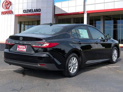 New 2026 Toyota Camry LE FWD image 5