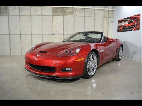 Used 2012 Chevrolet Corvette Grand Sport w/ 2LT Preferred Equipment Group RWD image 4