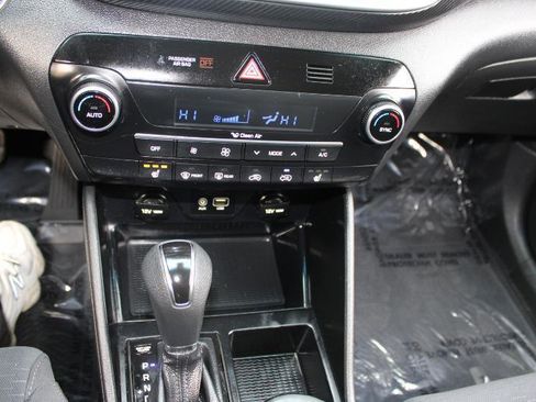 Used 2019 Hyundai Tucson SEL FWD image 26