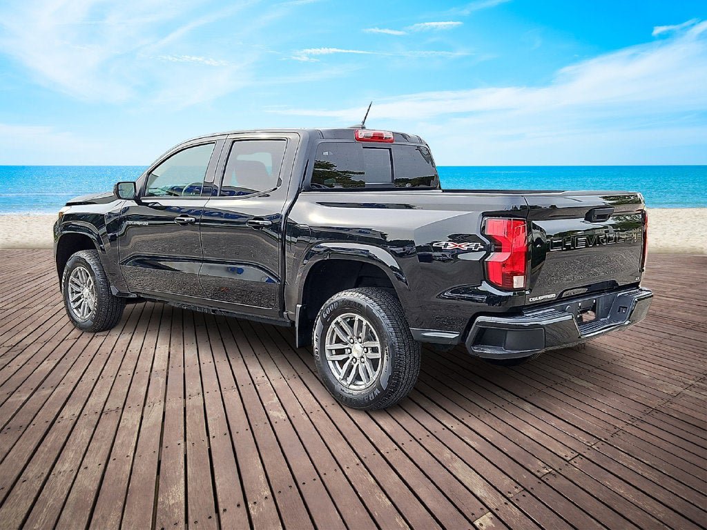 Certified 2023 Chevrolet Colorado LT w/ LT Convenience Package AWD/4WD image 6