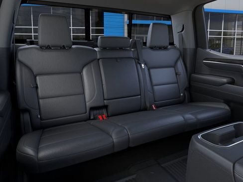 New 2026 Chevrolet Silverado 1500 LTZ w/ LTZ Premium Package AWD/4WD image 18