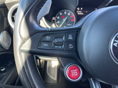 Used 2019 Alfa Romeo Stelvio Quadrifoglio w/ Driver Assist Dynamic Package image 17