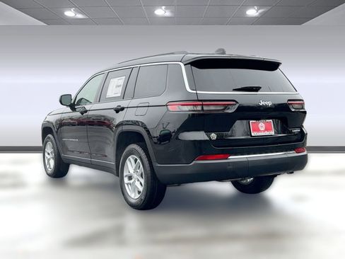 New 2025 Jeep Grand Cherokee L Laredo image 3