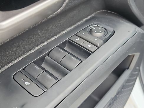 New 2026 Toyota Tacoma Limited AWD/4WD image 19