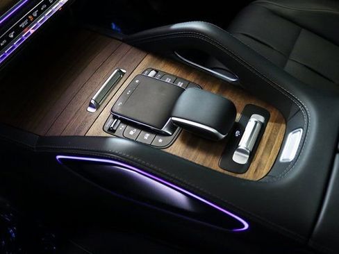 Used 2024 Mercedes-Benz GLS 580 GLS 580 image 30