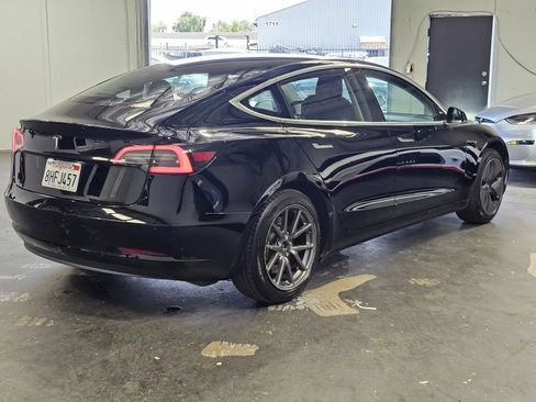 Used 2018 Tesla Model 3 RWD image 4
