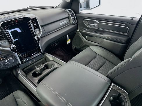 New 2026 RAM 1500 Big Horn AWD/4WD image 24