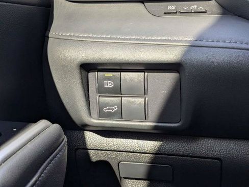 Used 2022 Toyota Highlander XSE FWD image 22