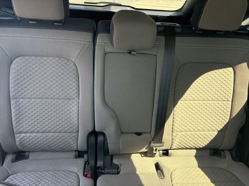 Used 2022 Ford Escape SE w/ Convenience Package image 9