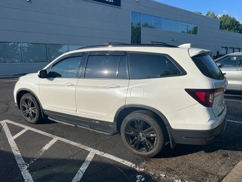 Used 2021 Honda Pilot Black Edition image 5