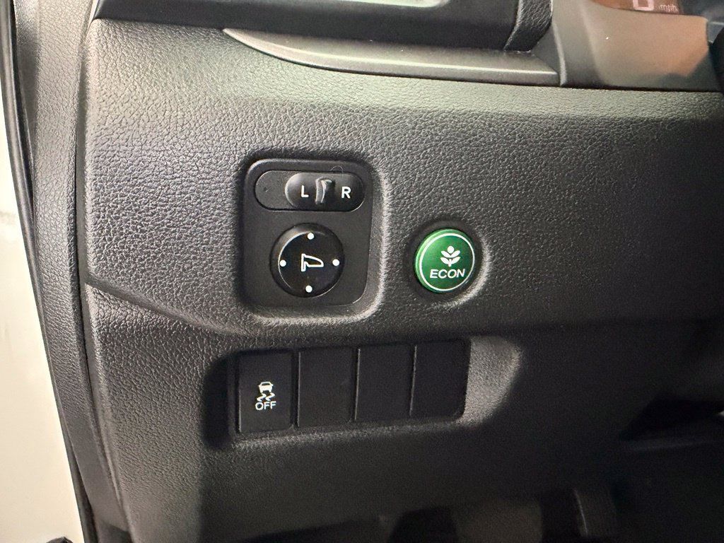 Used 2017 Honda Pilot EX-L image 42