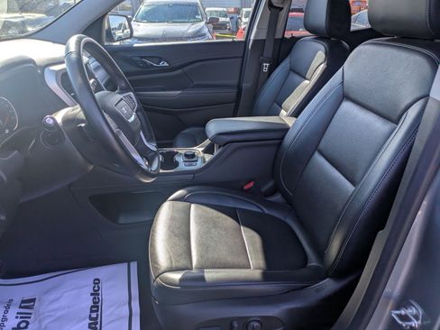 Certified 2023 GMC Acadia SLT image 10