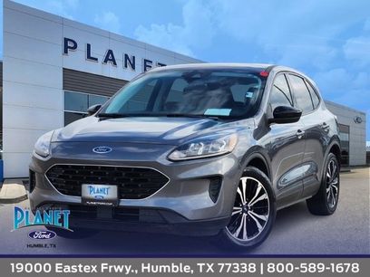 Used 2021 Ford Escape SE w/ SE Sport Appearance Package