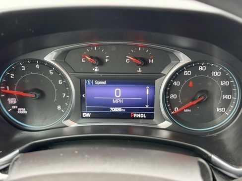 Used 2019 Chevrolet Equinox LT image 9