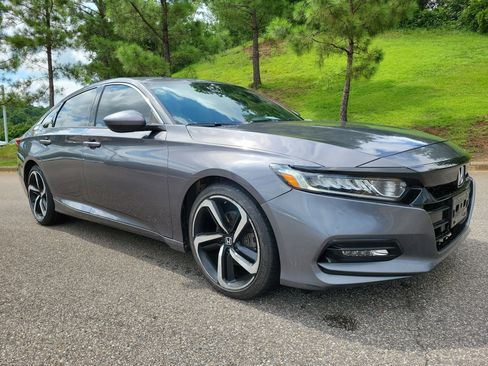 Used 2020 Honda Accord Sport image 7