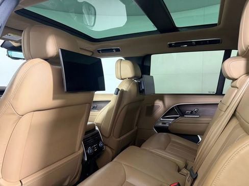 Certified 2023 Land Rover Range Rover Long Wheelbase SE image 22
