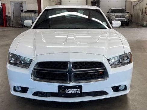 Used 2014 Dodge Charger R/T RWD image 10