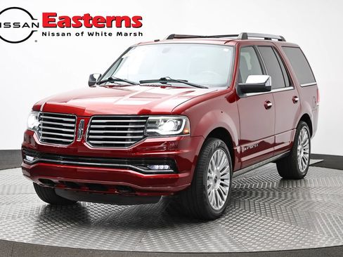 Used 2016 Lincoln Navigator Reserve AWD/4WD image 1