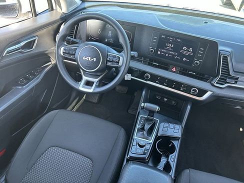 Used 2024 Kia Sportage LX FWD image 15