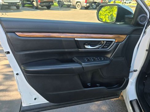 Used 2020 Honda CR-V EX-L image 17
