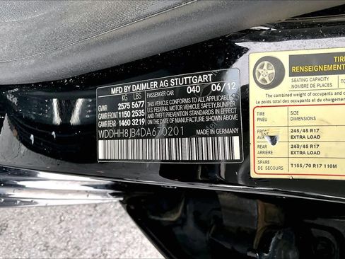 Used 2013 Mercedes-Benz E 350 E 350 Sport image 36