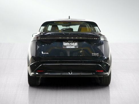 Used 2024 Nissan Ariya AWD image 4