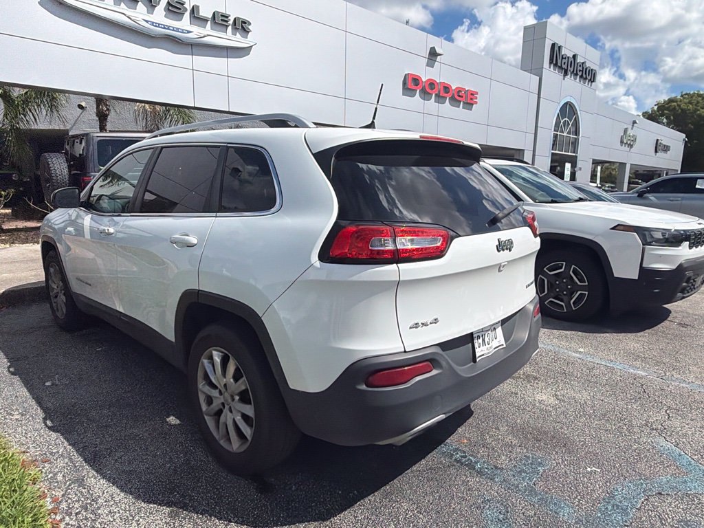Used 2016 Jeep Cherokee Limited AWD/4WD image 11