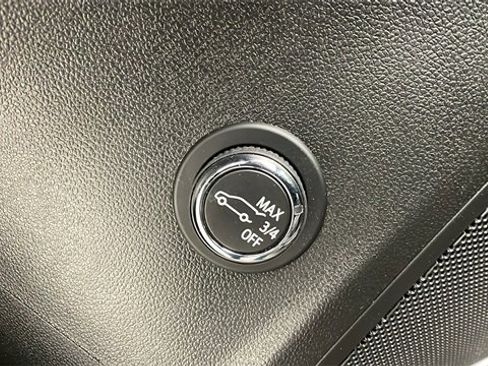 Certified 2024 Buick Envision Sport Touring image 12